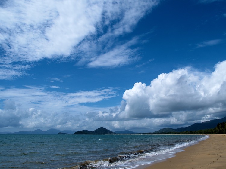Ocean sky near Cairns