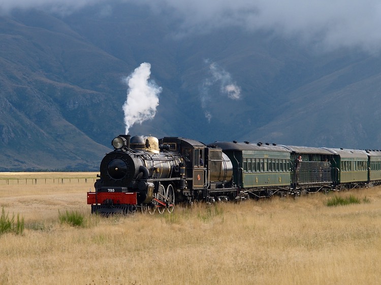 Train from Queenstown